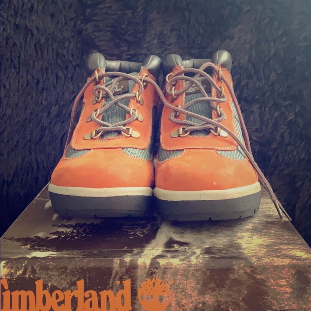 Women’s timberlands size 8
